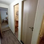 公寓 泽勒兹纳鲁达公寓 *