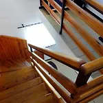 泽勒兹纳鲁达公寓 公寓 *