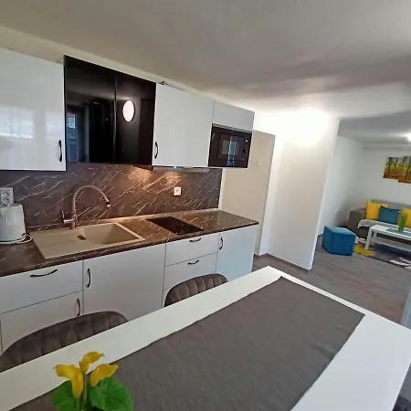 Apartmany Zelezna Ruda 아파트