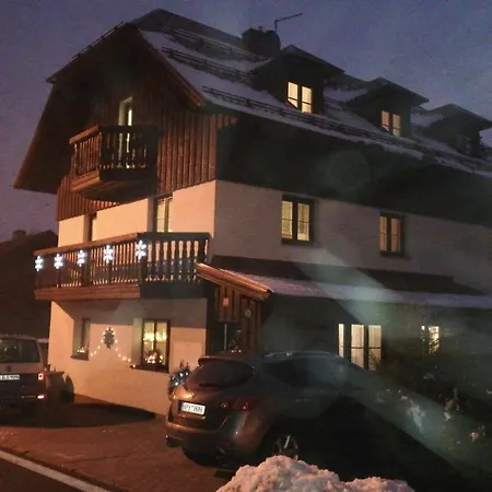 Apartmany Zelezna Ruda 아파트 Železná Ruda